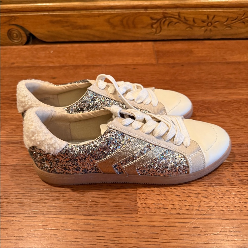 Women's Dolce Vita Glitter Sneakers - Picture 5 of 10